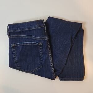 Free People Distressed Ripped Holes Denim Jeans Women's Sz 31S EUC NICE!